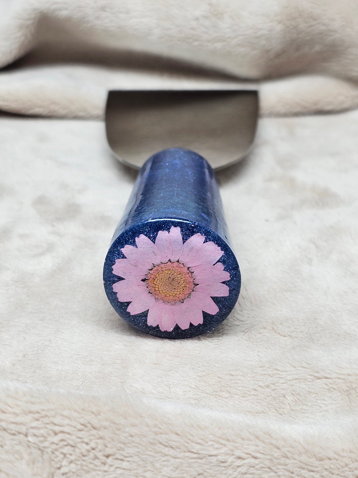 Cheese Knife - Shimmer Blue/Pink Flower