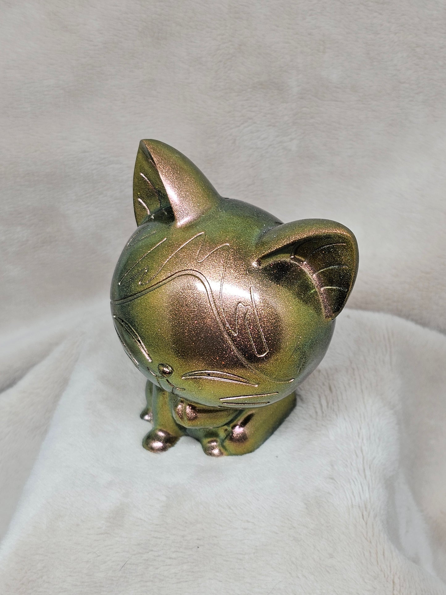 Figurine-Gold Cat