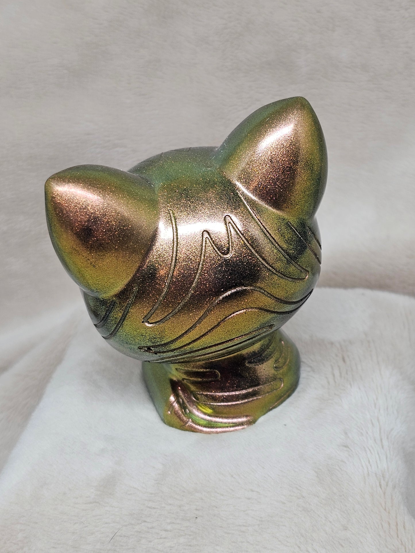 Figurine-Gold Cat