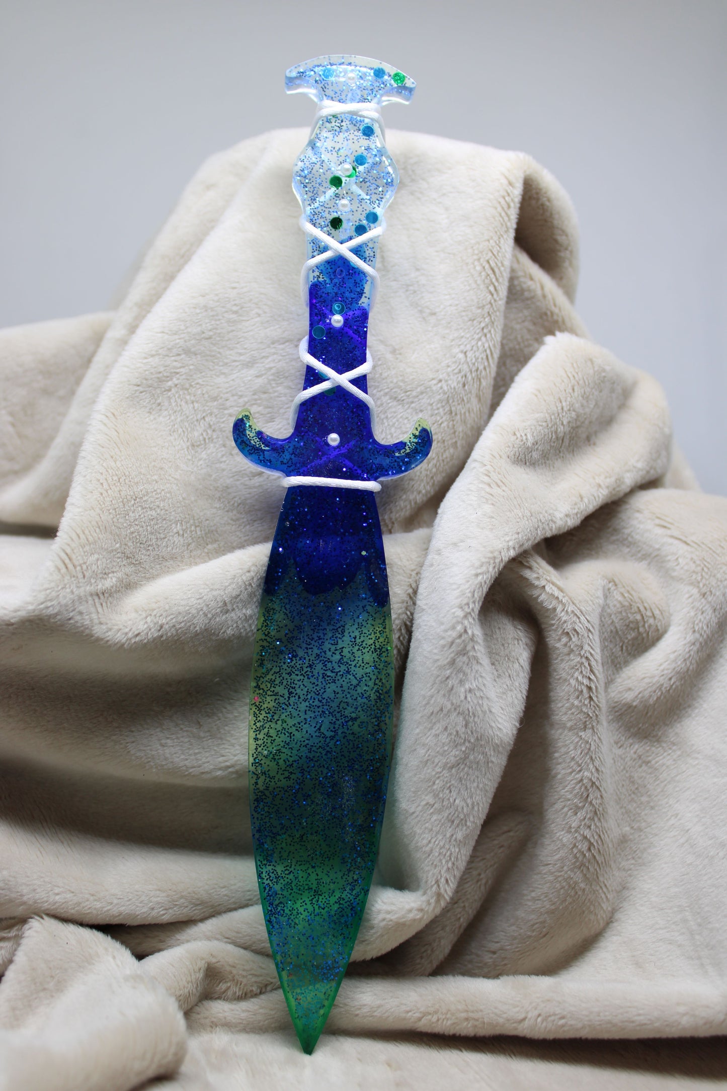 Dagger - Blue/Green