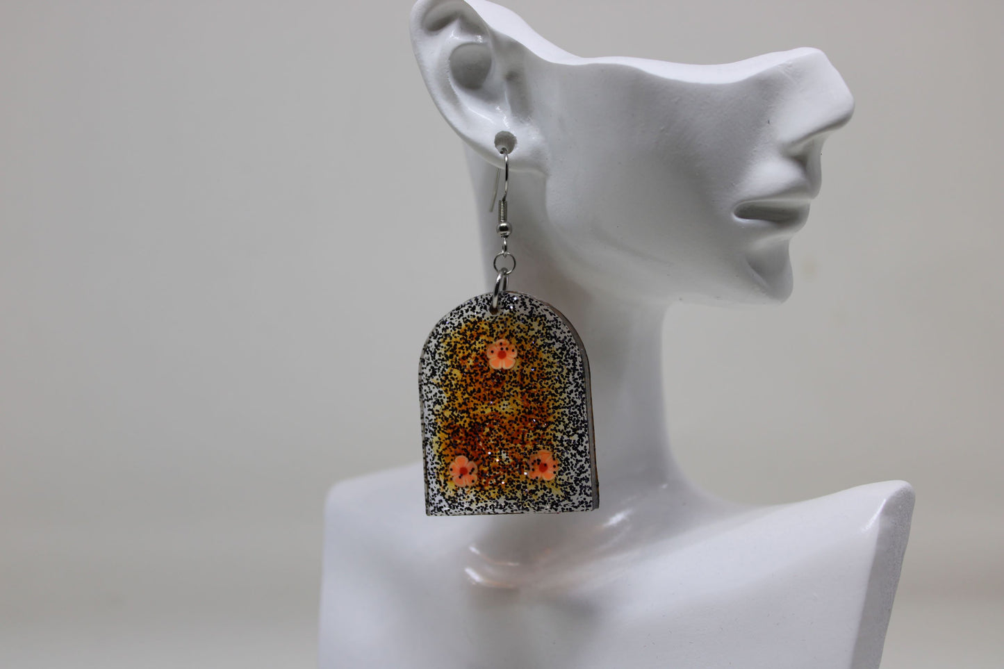 Hand-Poured Resin and Alcohol Ink Earrings - Arch - Black/Peach